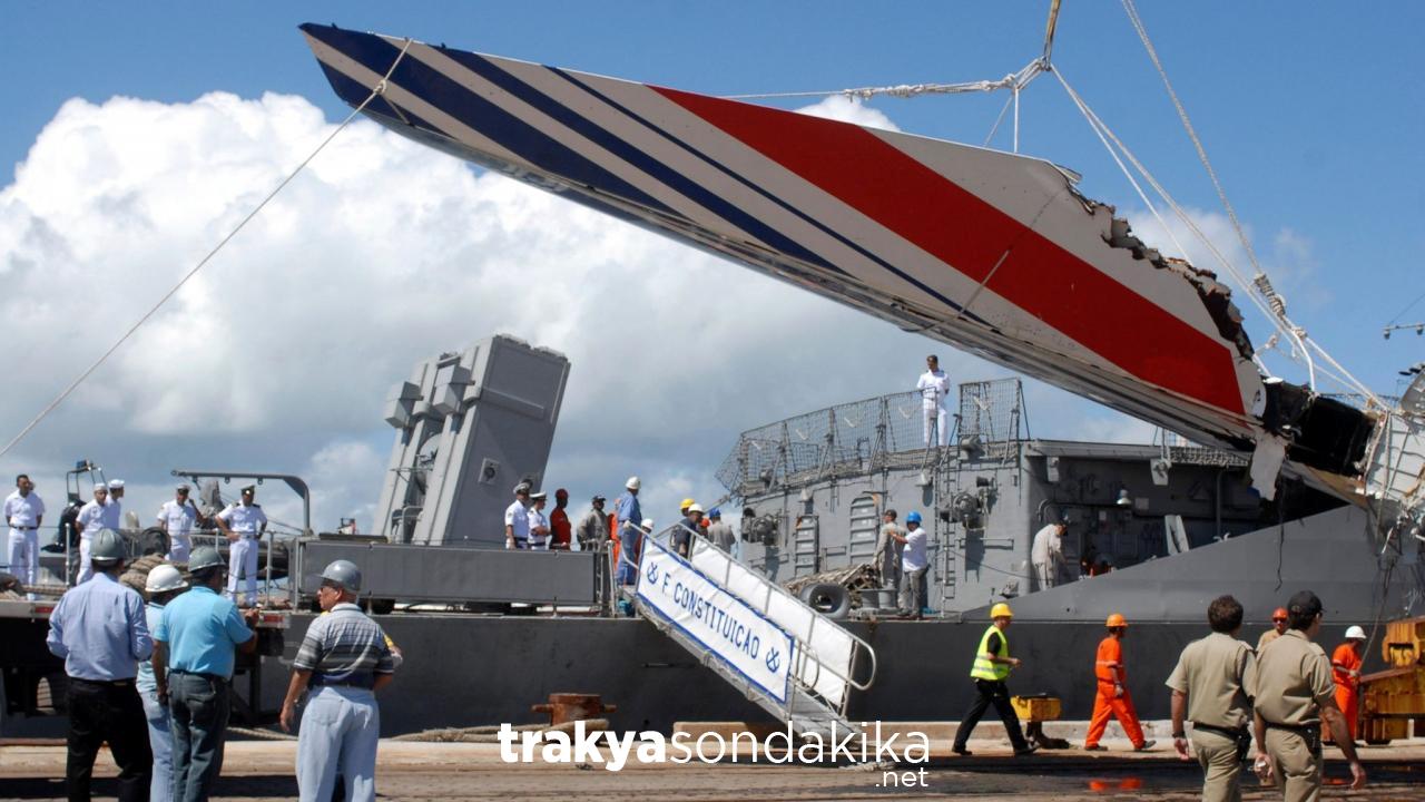 ucak-kazasinda-228-kisi-olmustu-air-france-ve-airbusa-beraat-karari-Y5JxTLYV.jpg