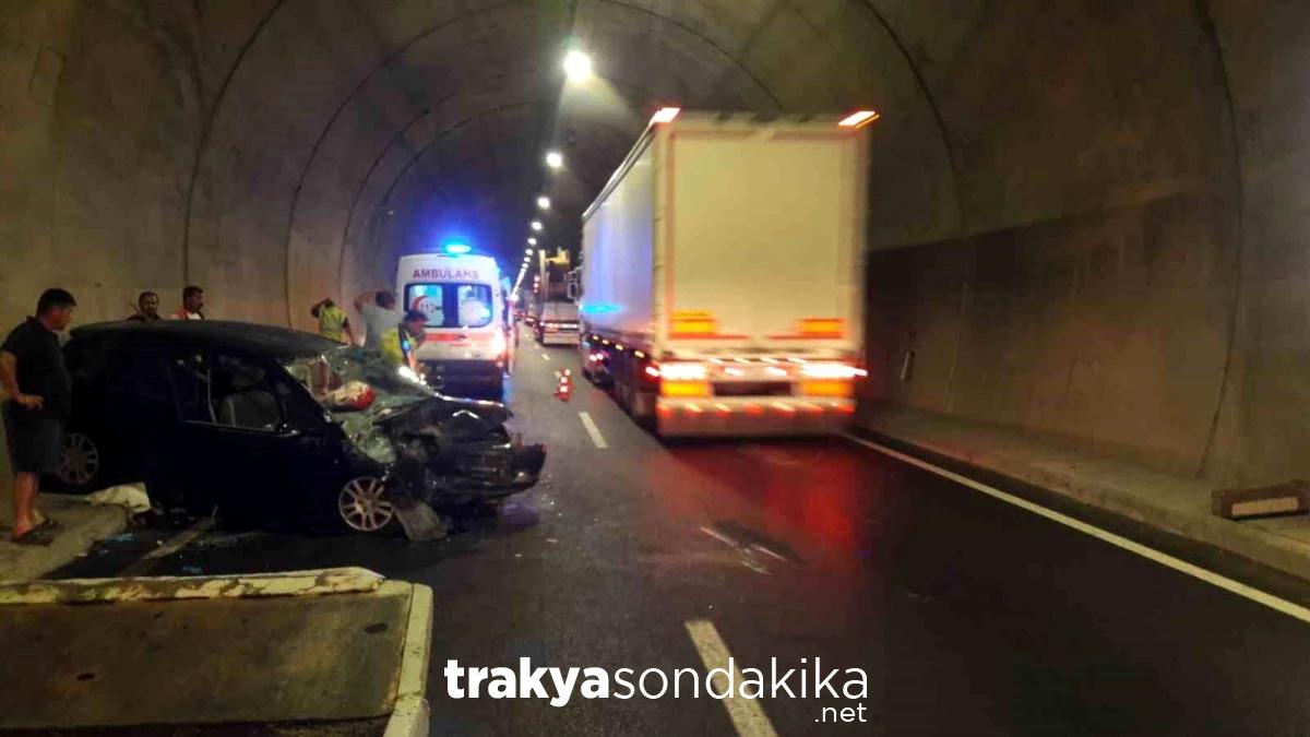 ayvacikta-tunelde-trafik-kazasi-1-meyyit-4-agir-yarali-8YeHrNzK.jpg