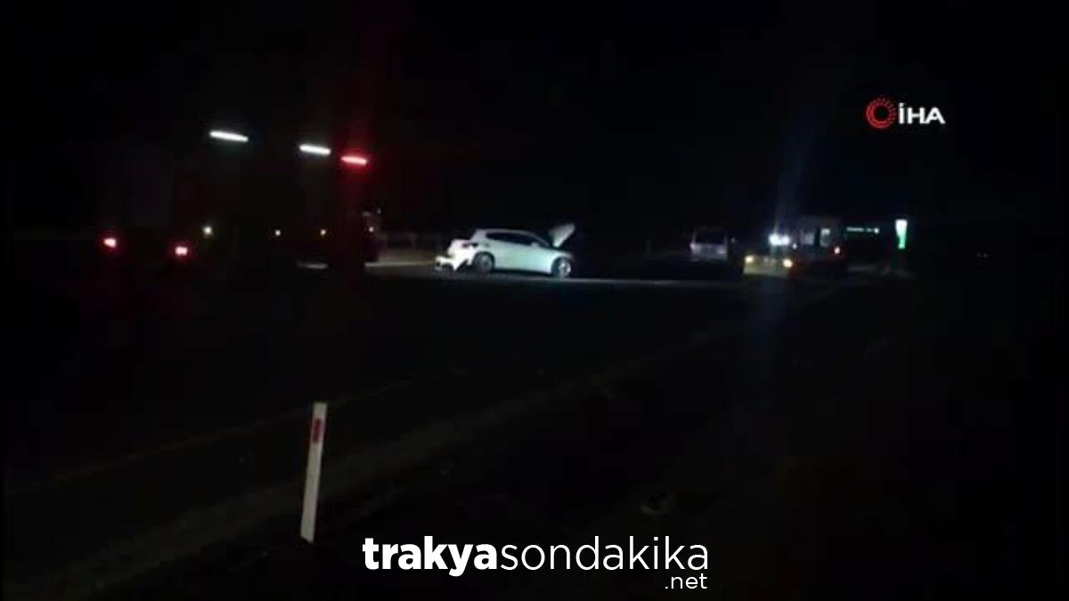 tekirdagda-trafik-kazasi-surucu-yon-tabelasina-carpti-7GpatmFC.jpg