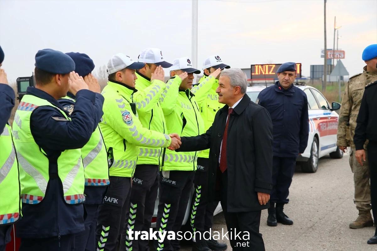 tekirdag-vali-vekili-kaan-peker-polis-ve-jandarma-ekiplerini-ziyaret-etti-CS2l1Vv6.jpg