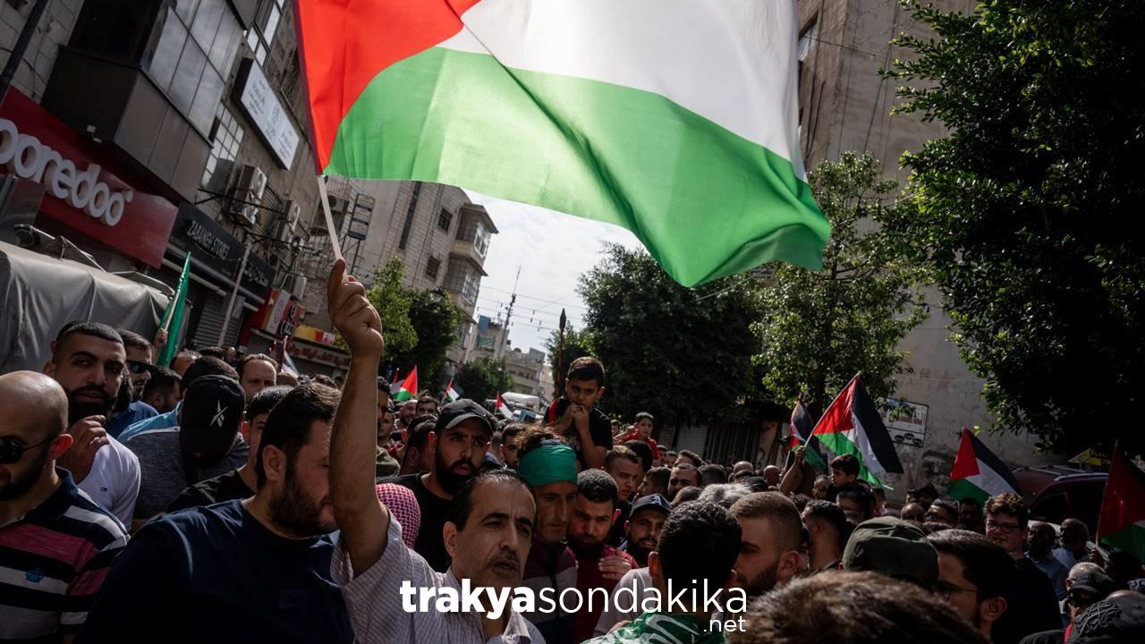 israil-soykirimla-yargilanacak-Tv2rnnF8.jpg